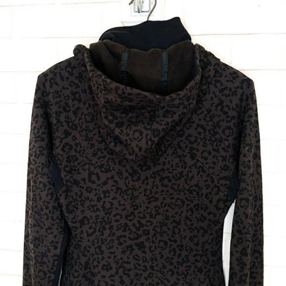 2 for $30 ATHLETA Triumph Black Leopard Print Hoodie - Picture 8 of 13